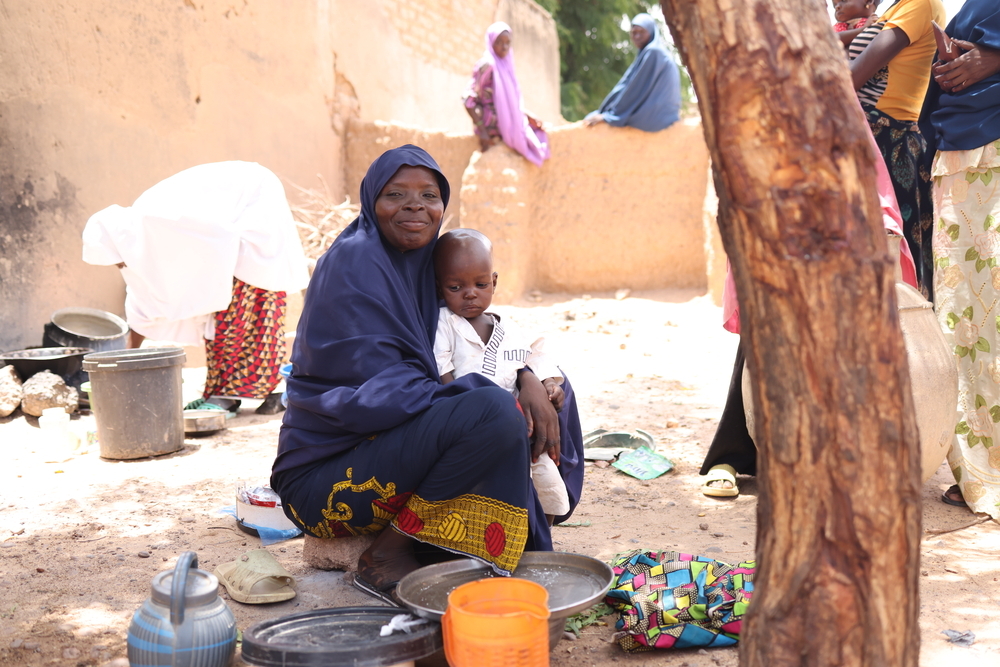 Selon l'UNICEF, 12,2 millions d'enfants souffrent de malnutrition aiguë sévère. Toutefois, ce chiffre est probablement sous-estimé, le nombre réel étant estimé à plus de 20 millions. À la fois cause et conséquence de plusieurs maladies, la sous-nutrition contribue à près de la moitié des décès d'enfants de moins de cinq ans. Cela représente plus de 6 000 décès par jour. Juin 2026 ©Abba Adamu Musa/MSF